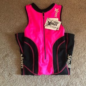 Unworn hot pink trisuit 💕🚴🏼‍♀️